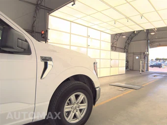 2023 Ford F-150 XLT Crew Cab Medium Bed - miniatura 4