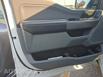 2023 Ford F-150 XLT Crew Cab Medium Bed - miniatura 9
