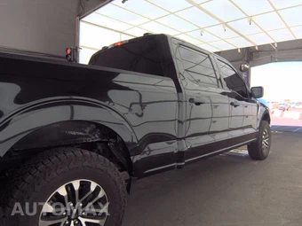 2023 Ford F-150 XLT Crew Cab Medium Bed - miniatura 4