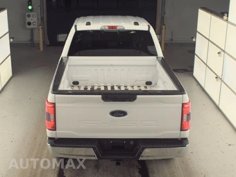2023 Ford F-150 XLT Crew Cab Medium Bed - miniatura 5