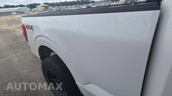 2023 Ford F-150 XLT Crew Cab Medium Bed - miniatura 22