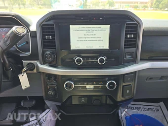 2023 Ford F-150 XLT Crew Cab Medium Bed - miniatura 10