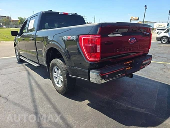 2023 Ford F-150 XLT Crew Cab Medium Bed - miniatura 2