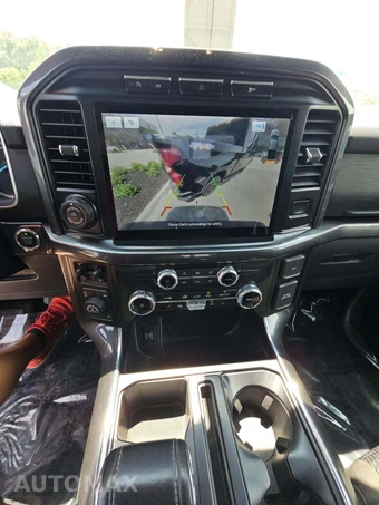 2023 Ford F-150 XLT Crew Cab Medium Bed - miniatura 10