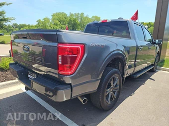 2023 Ford F-150 XLT Crew Cab Medium Bed - miniatura 3