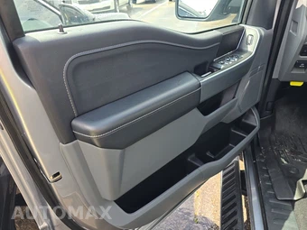 2023 Ford F-150 XLT Crew Cab Medium Bed - miniatura 9