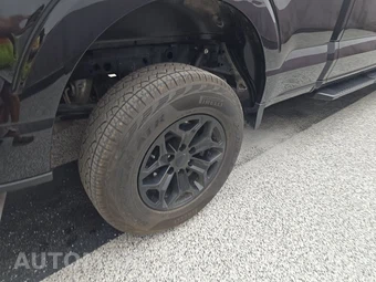 2023 Ford F-150 XLT Crew Cab Medium Bed - miniatura 5
