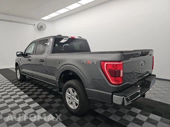 2023 Ford F-150 XLT Crew Cab Medium Bed - miniatura 6
