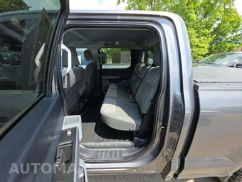 2023 Ford F-150 XLT Crew Cab Medium Bed - miniatura 13
