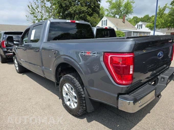2023 Ford F-150 XLT Crew Cab Medium Bed - miniatura 2