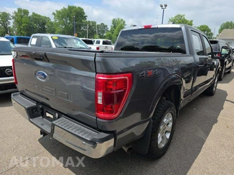 2023 Ford F-150 XLT Crew Cab Medium Bed - miniatura 3
