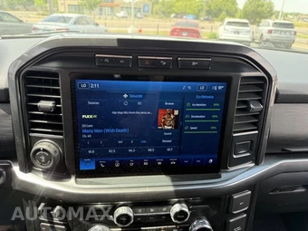 2023 Ford F-150 XLT Crew Cab Medium Bed - miniatura 17