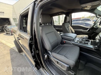 2023 Ford F-150 XLT Crew Cab Medium Bed - miniatura 28