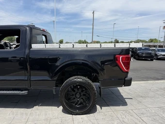 2023 Ford F-150 XLT Crew Cab Medium Bed - miniatura 31
