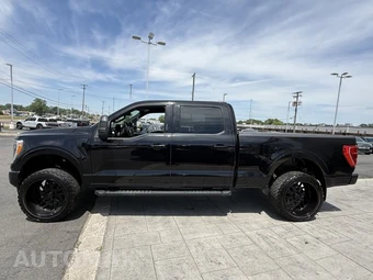 2023 Ford F-150 XLT Crew Cab Medium Bed - miniatura 5