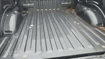2023 Ford F-150 XLT Crew Cab Medium Bed - miniatura 23