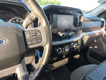 2023 Ford F-150 XLT Crew Cab Medium Bed - miniatura 11