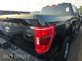 2023 Ford F-150 XLT Crew Cab Medium Bed - miniatura 4