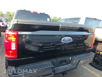 2023 Ford F-150 XLT Crew Cab Medium Bed - miniatura 5