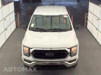 2023 Ford F-150 XLT Crew Cab Medium Bed - miniatura 2