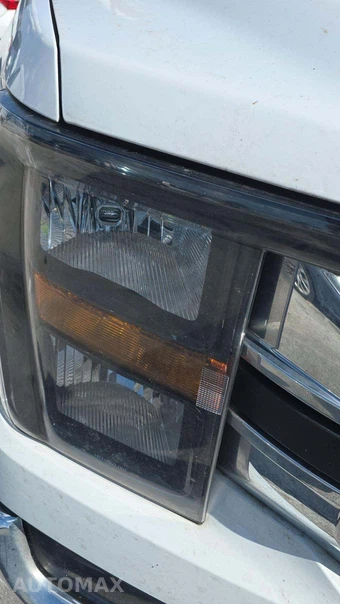 2023 Ford F-150 XLT Crew Cab Medium Bed - miniatura 30