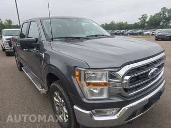 2023 Ford F-150 XLT Crew Cab Medium Bed - miniatura 3