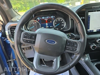 2023 Ford F-150 XLT Crew Cab Medium Bed - miniatura 10