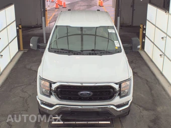 2023 Ford F-150 XLT Crew Cab Medium Bed - miniatura 2