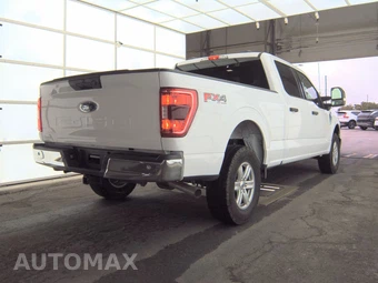 2023 Ford F-150 XLT Crew Cab Medium Bed - miniatura 4