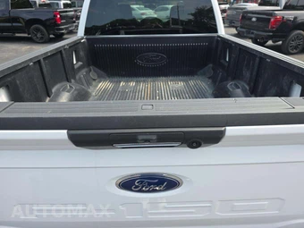 2023 Ford F-150 XLT Crew Cab Medium Bed - miniatura 22