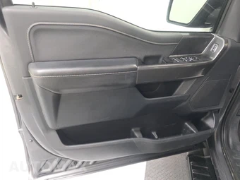 2023 Ford F-150 XLT Crew Cab Medium Bed - miniatura 9