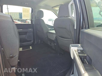 2023 Ford F-150 XLT Crew Cab Medium Bed - miniatura 16