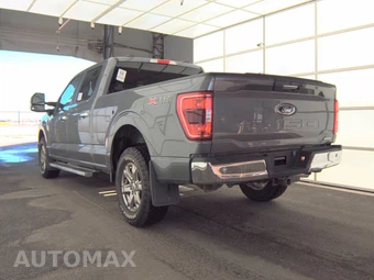2023 Ford F-150 XLT Crew Cab Medium Bed - miniatura 6
