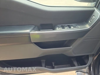 2023 Ford F-150 XLT Crew Cab Medium Bed - miniatura 9