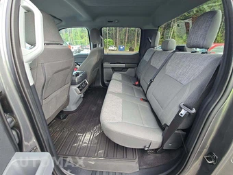 2023 Ford F-150 XLT Crew Cab Medium Bed - miniatura 10