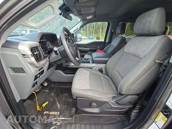 2023 Ford F-150 XLT Crew Cab Medium Bed - miniatura 3