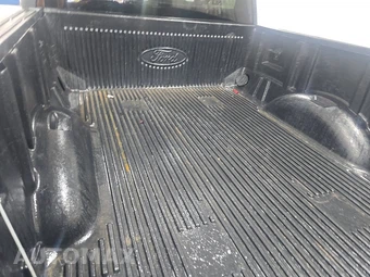 2023 Ford F-150 XLT Crew Cab Medium Bed - miniatura 16
