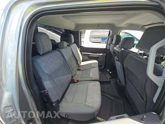 2023 Ford F-150 XLT Crew Cab Medium Bed - miniatura 16