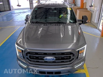 2023 Ford F-150 XLT Crew Cab Medium Bed - miniatura 2
