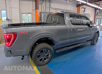 2023 Ford F-150 XLT Crew Cab Medium Bed - miniatura 4