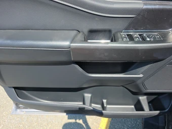 2023 Ford F-150 XLT Crew Cab Medium Bed - miniatura 9