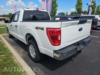 2023 Ford F-150 XLT Crew Cab Medium Bed - miniatura 2
