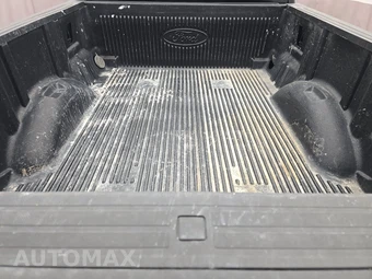 2023 Ford F-150 XLT Crew Cab Medium Bed - miniatura 16