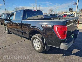 2023 Ford F-150 XLT Crew Cab Medium Bed - miniatura 2