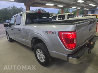2023 Ford F-150 XLT Crew Cab Medium Bed - miniatura 6