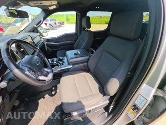 2023 Ford F-150 XLT Crew Cab Medium Bed - miniatura 3