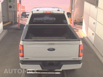 2023 Ford F-150 XLT Crew Cab Medium Bed - miniatura 5