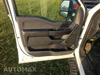2023 Ford F-150 XLT Crew Cab Medium Bed - miniatura 9