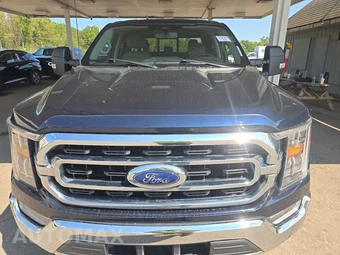 2023 Ford F-150 XLT Crew Cab Medium Bed - miniatura 2