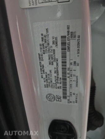 2023 Ford F-150 XLT Crew Cab Medium Bed - miniatura 14